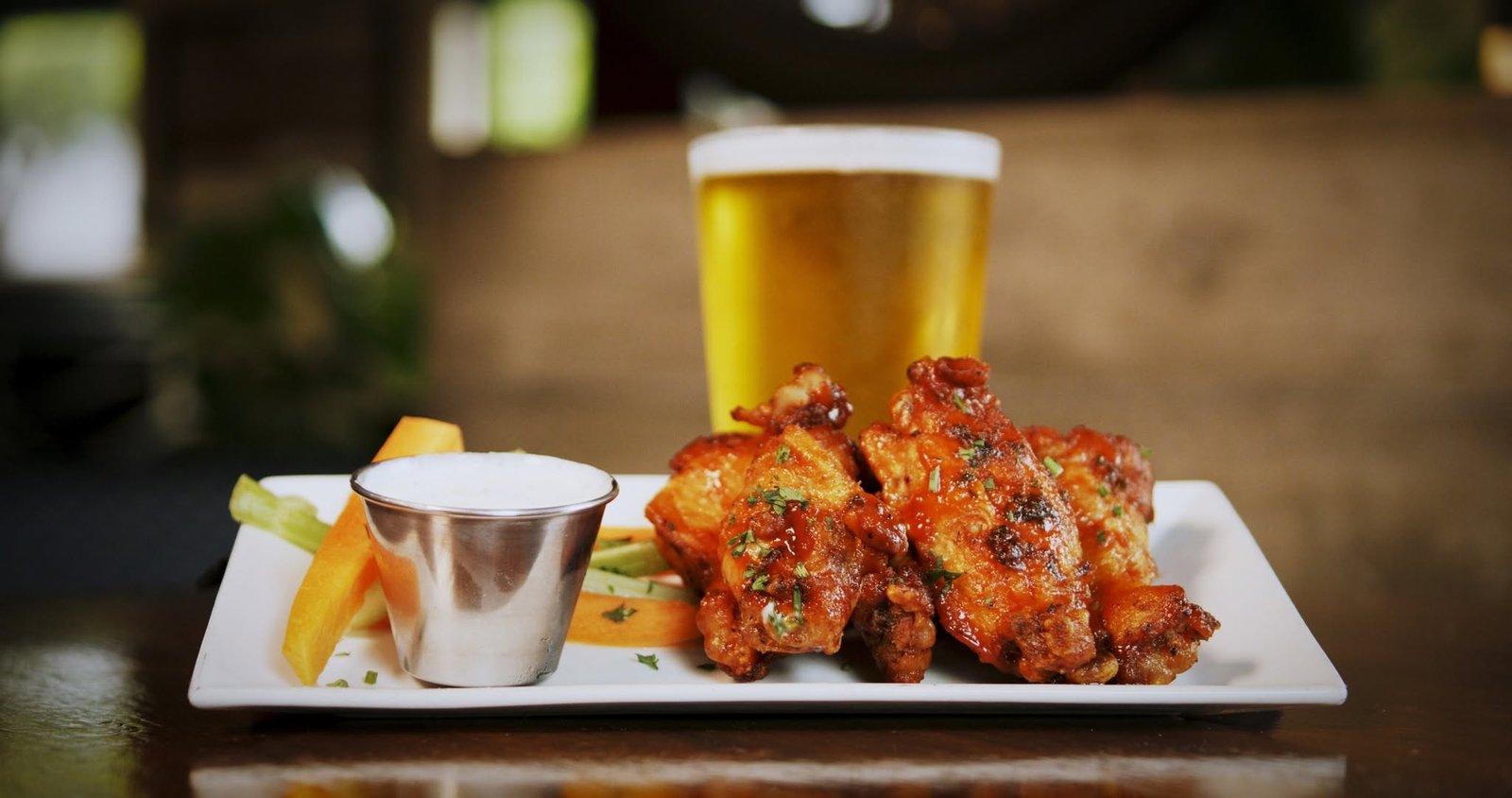 Buffalo wings and beer