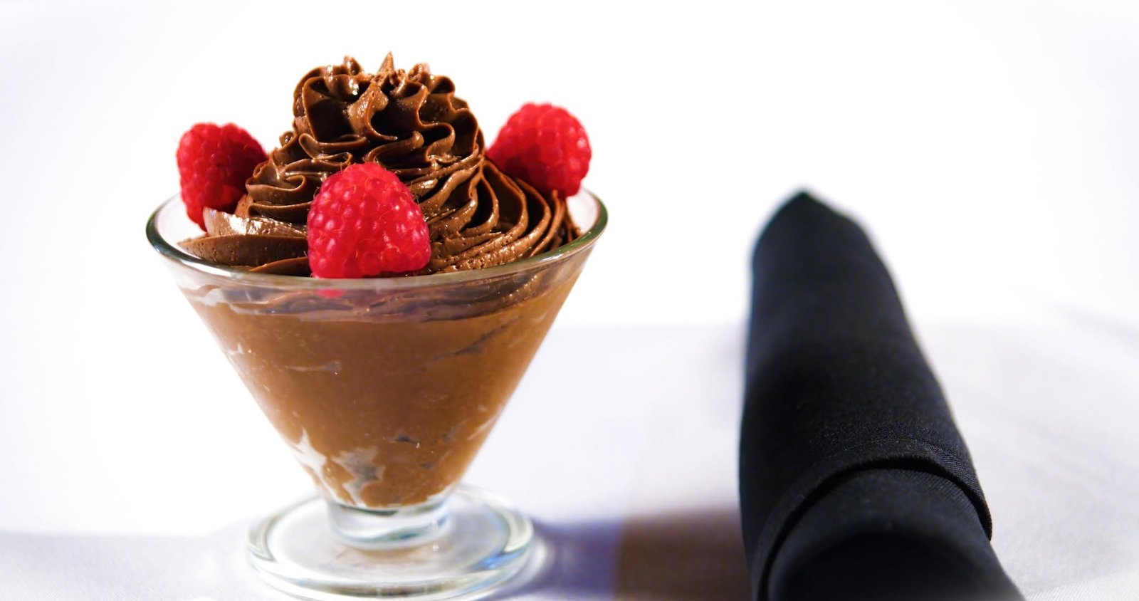 Chocolate mousse with raspberries